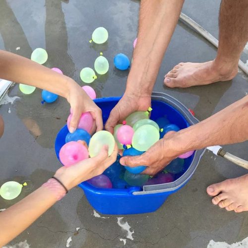 Dufa Vízibomba Szett 111x3 Darab Önmegkötő Lufival, Csapra Köthető Adapterrel, Egyszerre 37 Darab Tölthető, Színes, 3 csomag