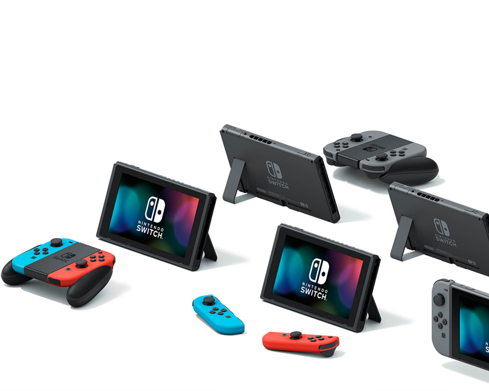 	Nintendo Switch Blue/Red	