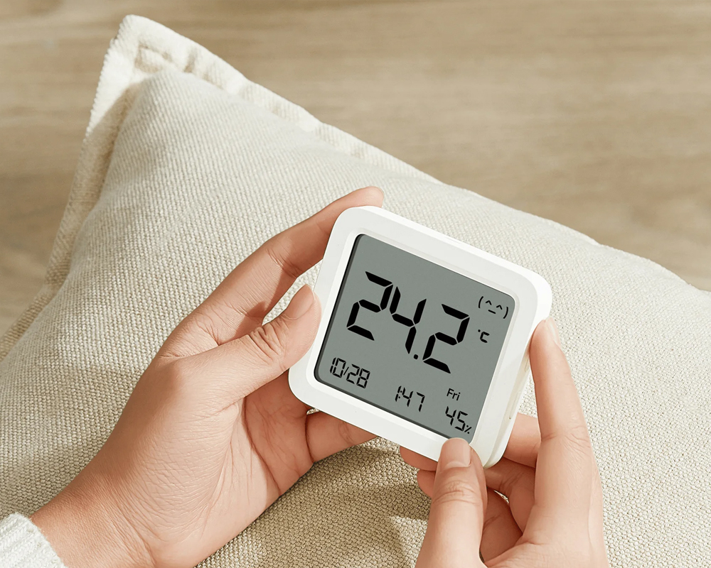 	Xiaomi Smart Temperature and Humidity Monitor 3	